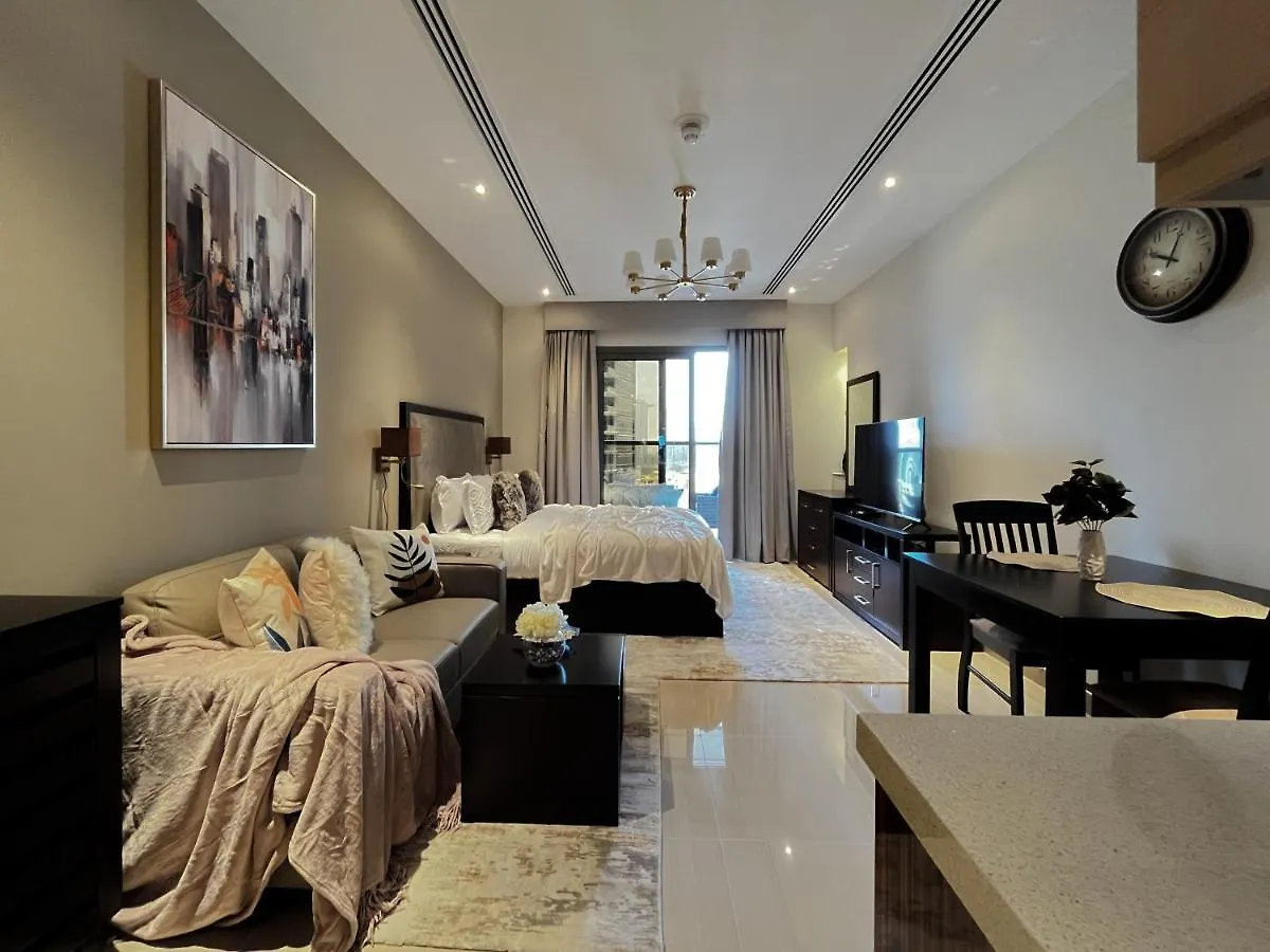 Apartment Trophy - Sky High Haven Suite Dubai